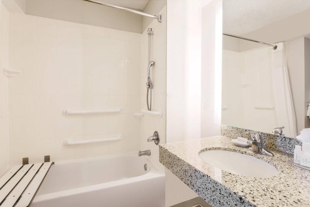 Residence Inn Boca Raton Image 12